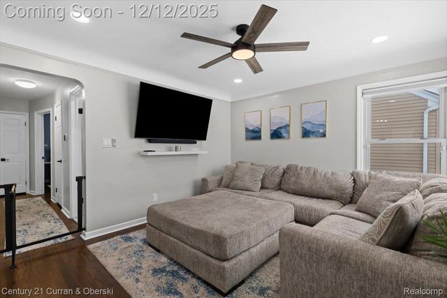 3304 Chestnut Street, Dearborn, MI 48124