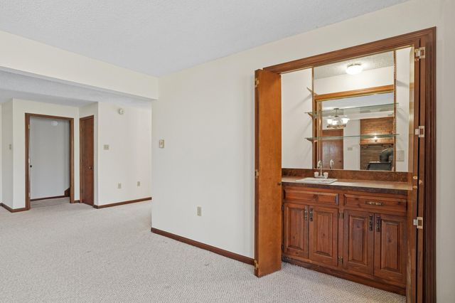 4245 N ROEMER RD, Columbia, MO 65202