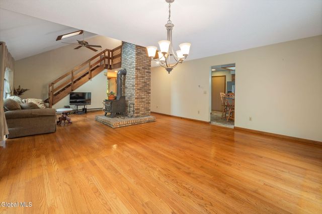 623 Bruno Road, Clifton Park, NY 12065