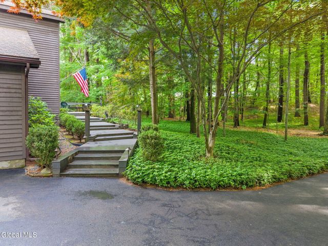 623 Bruno Road, Clifton Park, NY 12065