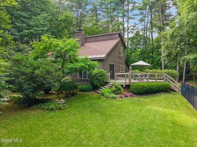 623 Bruno Road, Clifton Park, NY 12065