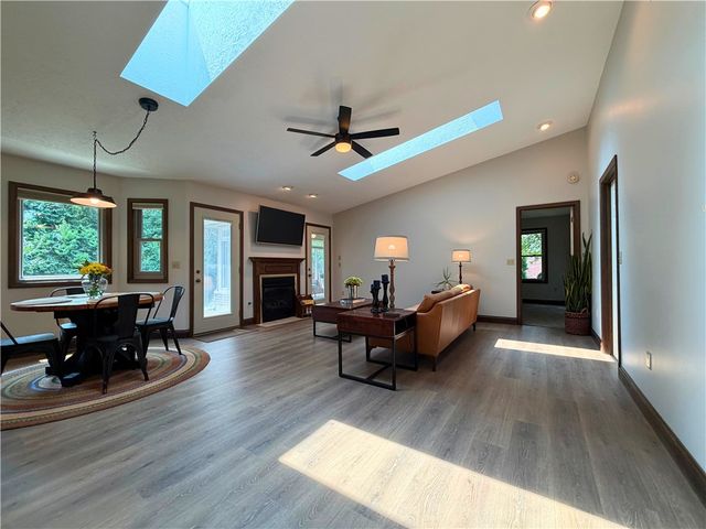 2244 Blackoak Drive, Troy, OH 45373