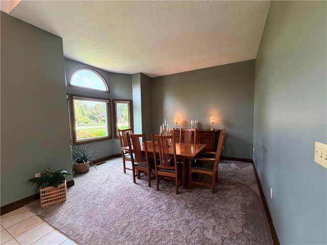 2244 Blackoak Drive, Troy, OH 45373