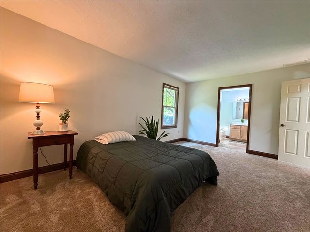 2244 Blackoak Drive, Troy, OH 45373