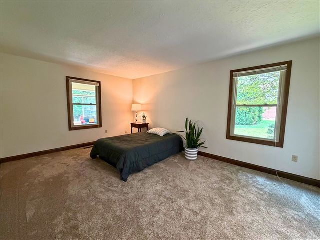 2244 Blackoak Drive, Troy, OH 45373