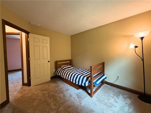 2244 Blackoak Drive, Troy, OH 45373