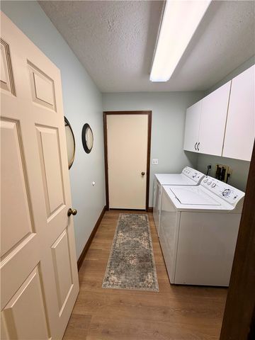 2244 Blackoak Drive, Troy, OH 45373
