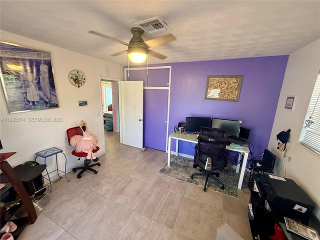 201 SE 3rd Ave, Pompano Beach, FL 33060