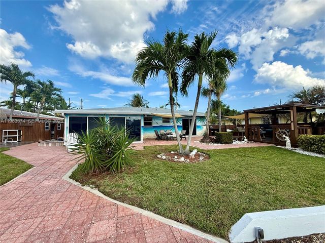 201 SE 3rd Ave, Pompano Beach, FL 33060