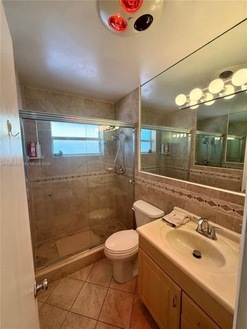 201 SE 3rd Ave, Pompano Beach, FL 33060