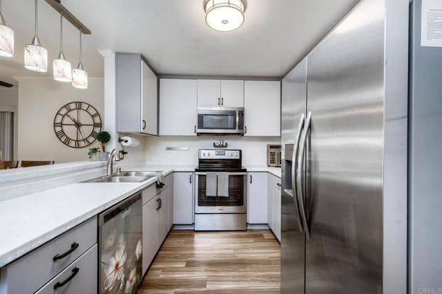 10250 Caminito Cuervo 15, Mission Valley, CA 92108