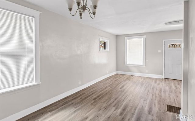 4834 Margaretta Avenue, St Louis, MO 63115