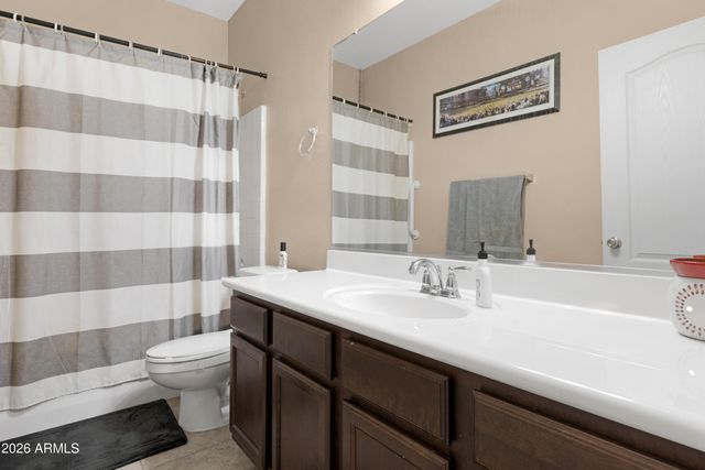 38759 N JONATHAN Street, San Tan Valley, AZ 85140