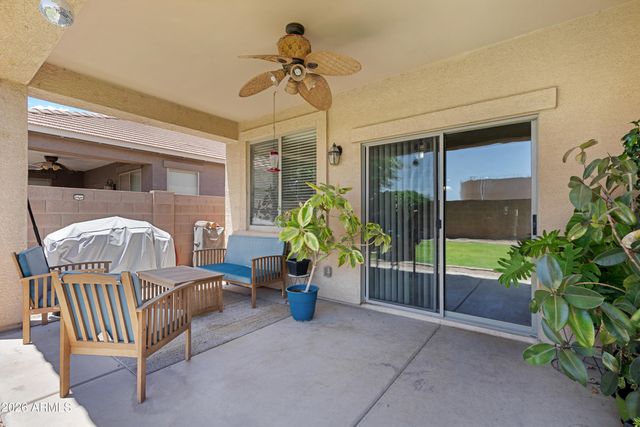 38759 N JONATHAN Street, San Tan Valley, AZ 85140