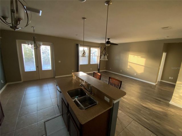 710 PARKER DEN DRIVE, Ruskin, FL 33570