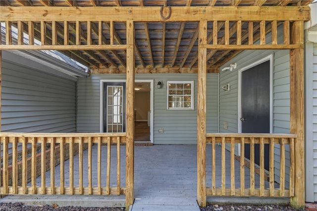 426 San Roman DR, Chesapeake, VA 23322