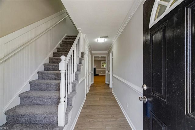 426 San Roman DR, Chesapeake, VA 23322