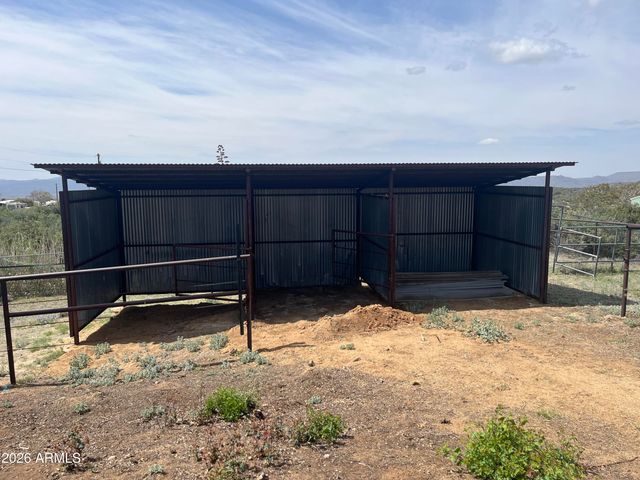 7580 W Lowell Drive, Kirkland, AZ 86332