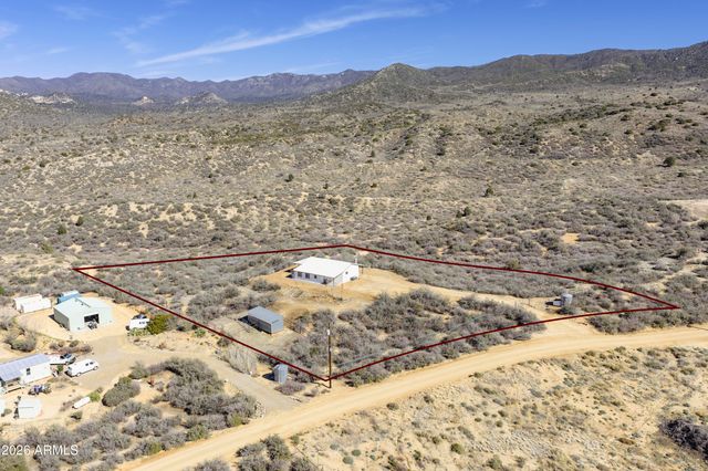 7580 W Lowell Drive, Kirkland, AZ 86332