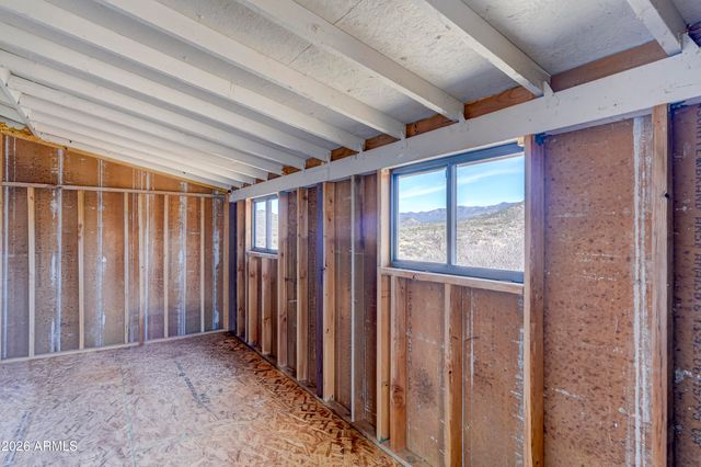 7580 W Lowell Drive, Kirkland, AZ 86332