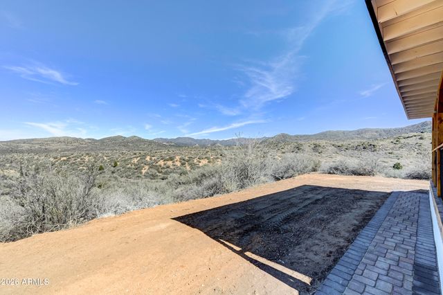 7580 W Lowell Drive, Kirkland, AZ 86332