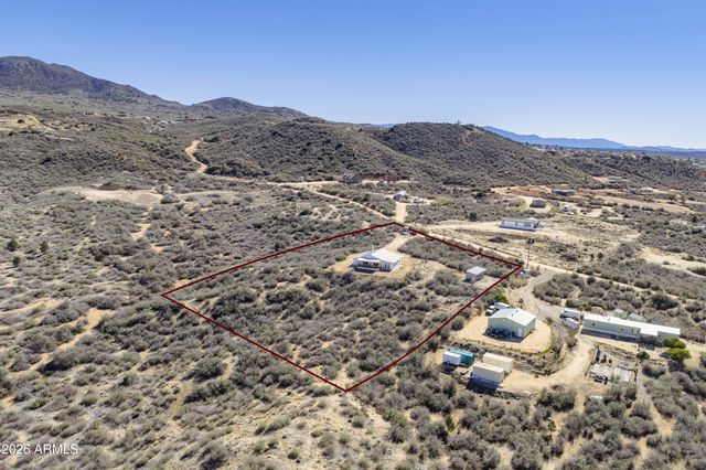 7580 W Lowell Drive, Kirkland, AZ 86332