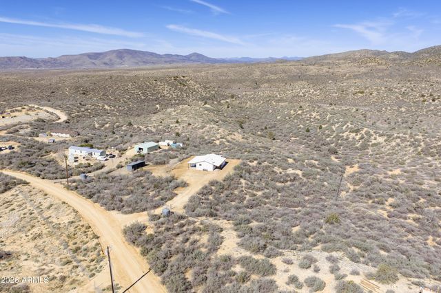 7580 W Lowell Drive, Kirkland, AZ 86332