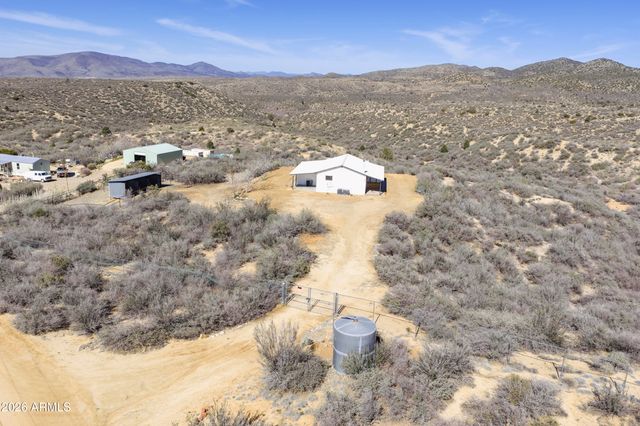 7580 W Lowell Drive, Kirkland, AZ 86332