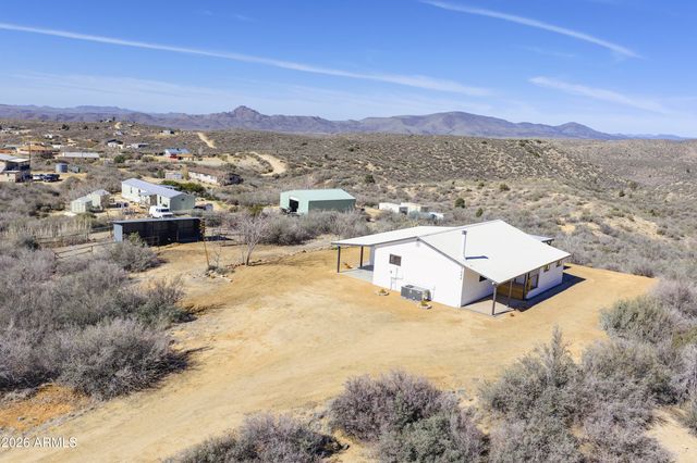 7580 W Lowell Drive, Kirkland, AZ 86332