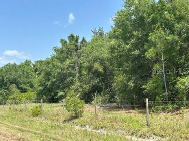 21041 GRANVILLE ROAD, North Fort Myers, FL 33917