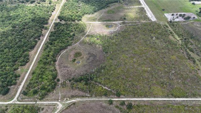 21041 GRANVILLE ROAD, North Fort Myers, FL 33917