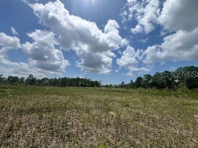 21041 GRANVILLE ROAD, North Fort Myers, FL 33917