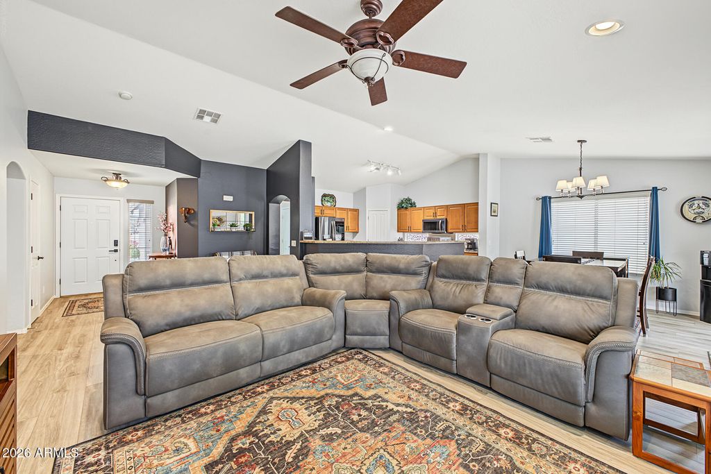 137 S HANCOCK Trail, Casa Grande, AZ 85194 — photo 4