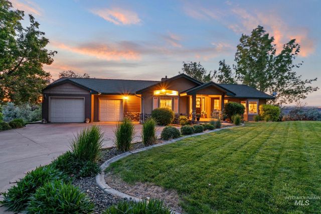 1750 E 4550 N, Buhl, ID 83316