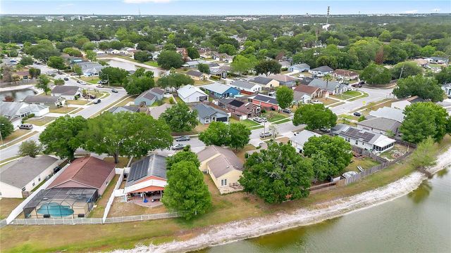 2413 RADNOR AVENUE, Orlando, FL 32826
