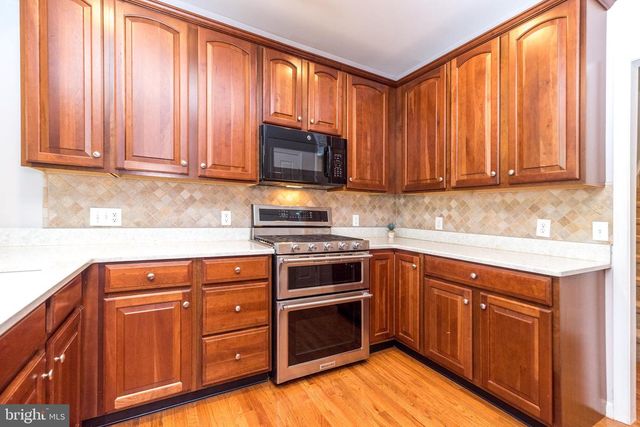 32 ADDISON CT, Doylestown, PA 18901