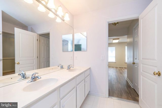 32 ADDISON CT, Doylestown, PA 18901