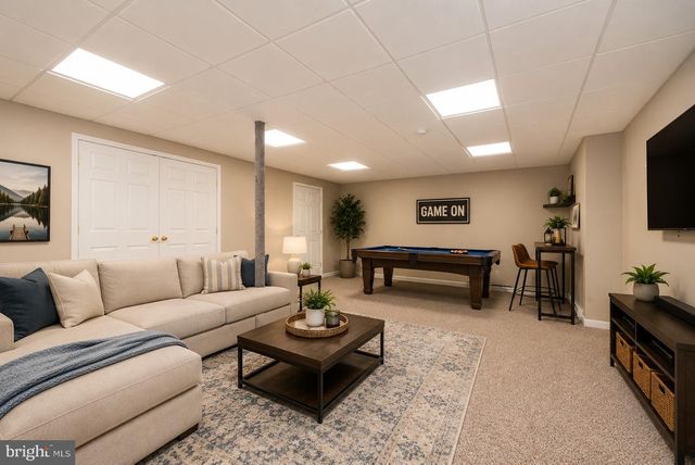 32 ADDISON CT, Doylestown, PA 18901