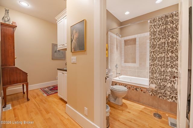 304 S Peterson Ave 1, Louisville, KY 40206