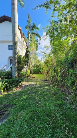 12600 SW 50th Court 411, Miramar, FL 33027