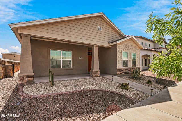 2025 WILLIAM CAPLES Street, El Paso, TX 79938