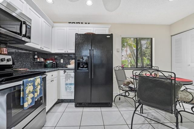 1260 NW 24th Avenue, Delray Beach, FL 33445