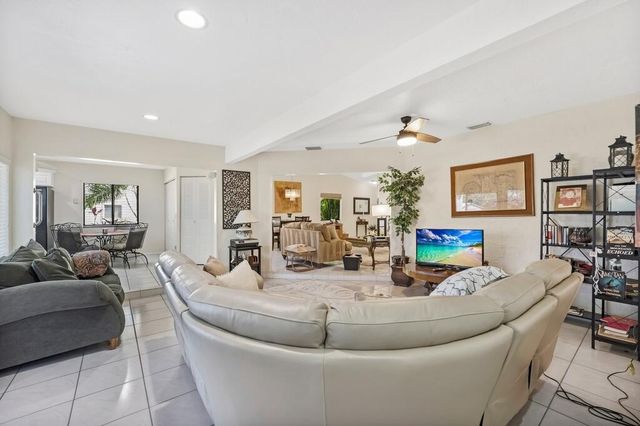 1260 NW 24th Avenue, Delray Beach, FL 33445