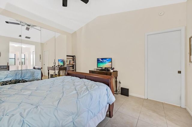 1260 NW 24th Avenue, Delray Beach, FL 33445