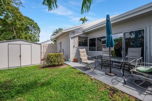 1260 NW 24th Avenue, Delray Beach, FL 33445