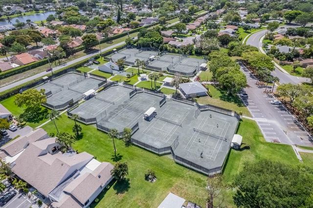 1260 NW 24th Avenue, Delray Beach, FL 33445