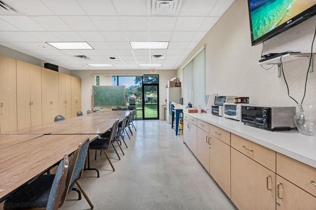 1260 NW 24th Avenue, Delray Beach, FL 33445