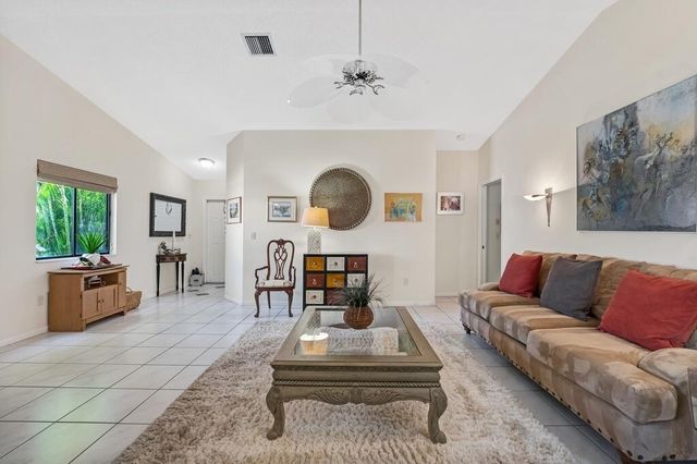 1260 NW 24th Avenue, Delray Beach, FL 33445
