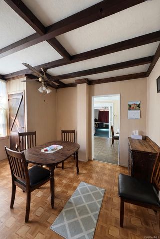 72-15 73 Street, Glendale, NY 11385
