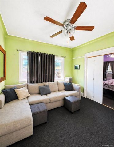 72-15 73 Street, Glendale, NY 11385